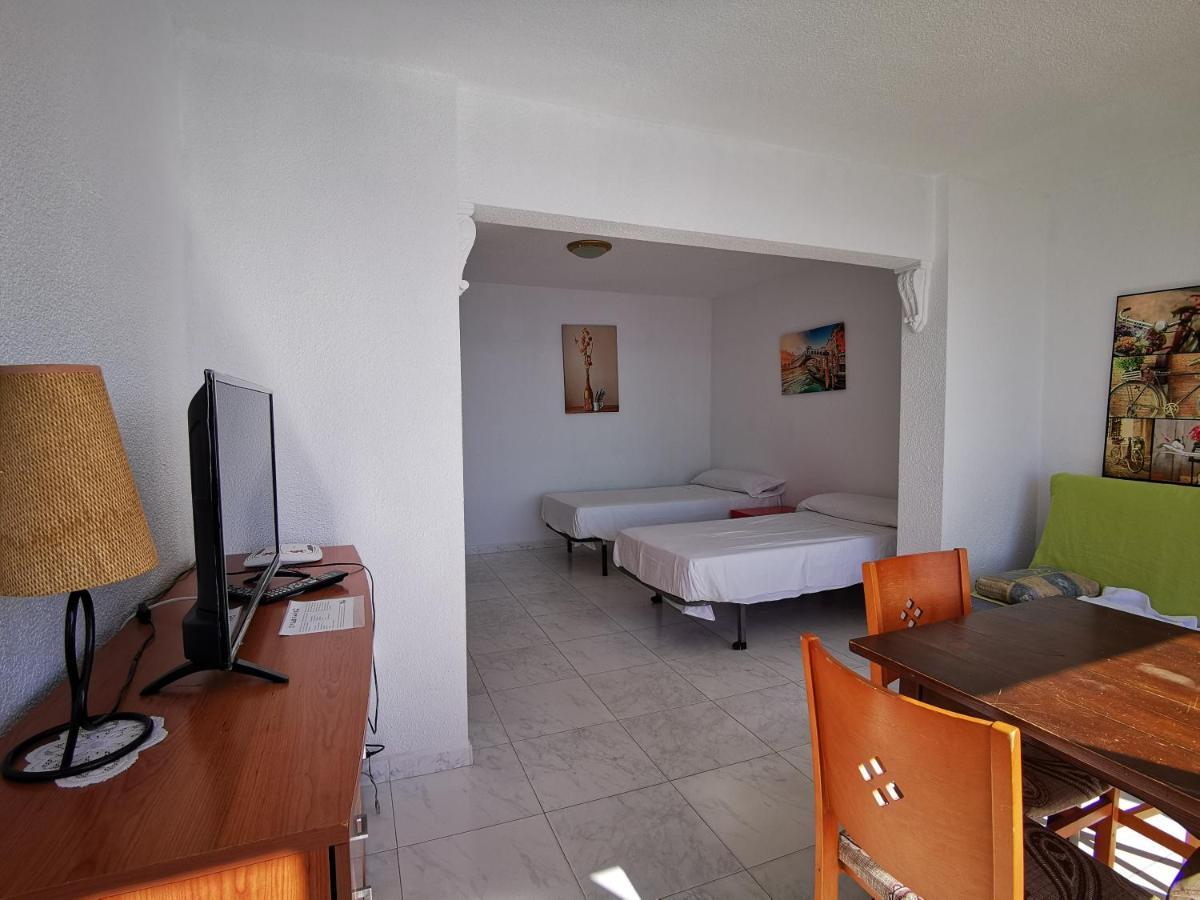 Апартаменти Gestion Inmobiliaria Carmona Rent Бенідорм Екстер'єр фото